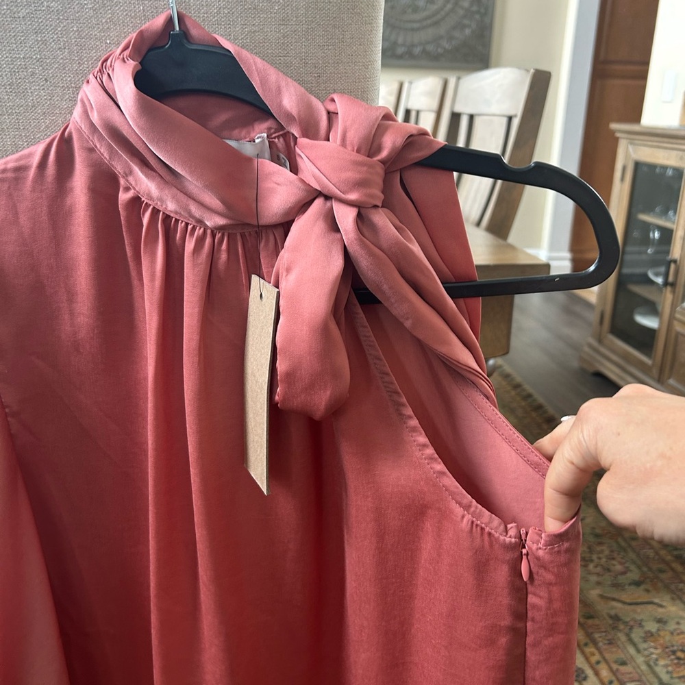 DO+BE Pink Tie-Neck Blouse